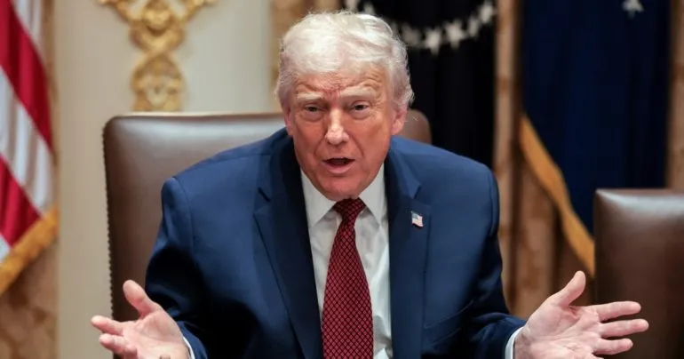 Трамп закликав Зеленського до реалізму щодо виборів в Україні та завершення війни