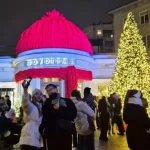 Кафе «Фотограф» у Полтаві стало новою святковою фотозоною завдяки креативному декору