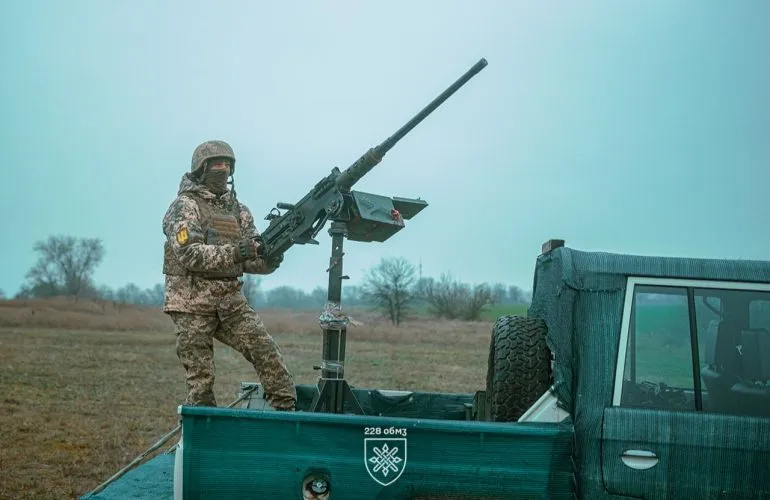 Масштабна нічна атака: росіяни застосували 131 дрон по Україні