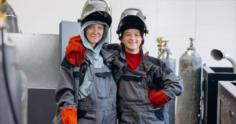 Українки активно освоюють технічні професії та долають кадровий дефіцит