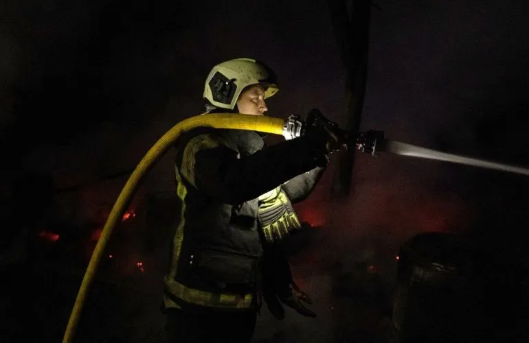 Дронова атака по підприємству в Кременчуцькій громаді: є поранені