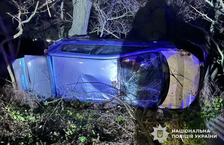 ДТП у Полтаві: на перехресті Гончара та Сінної зіткнулися три автомобілі