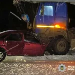 У Сенчі водій Chevrolet потрапив до лікарні після зіткнення з автокраном