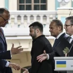 Європейські лідери закликають Зеленського не погоджуватися на вимоги рф без гарантій США