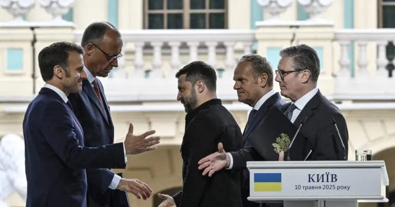 Европейские лидеры призывают Зеленского не соглашаться на требования РФ без гарантий США