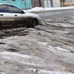 На вулиці Руслана Онікієнка у Полтаві триває витік каналізаційних стоків