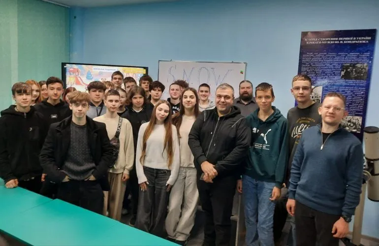 У Полтавському педагогічному університеті стартувала зимова школа S.N.O.W для школярів