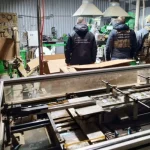 БЕБ заблокувало нелегальну тютюнову фабрику в Кременчуці, пов’язану з депутатом облради