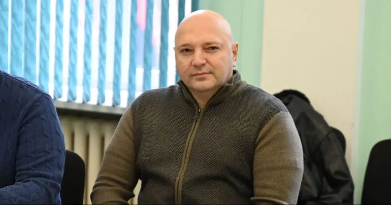 Звіт начальника УКБ Полтави за 2025 рік викликав обурення депутатів через брак інформації