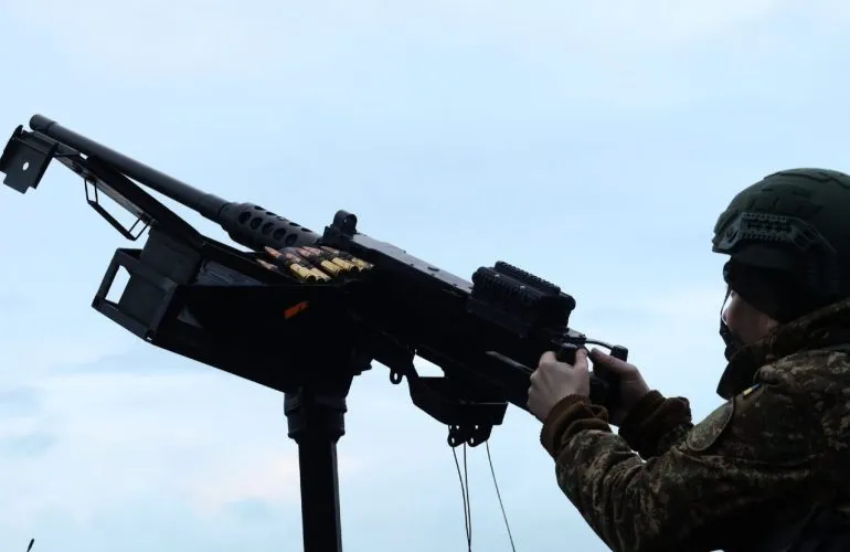 Росія здійснила масовану атаку на Україну із застосуванням 97 дронів