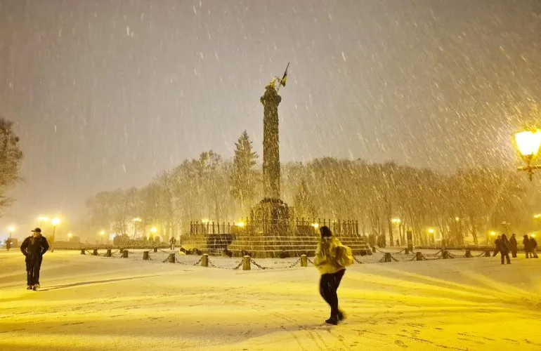 Погода у Полтаві: повернення морозів і сніг наприкінці грудня