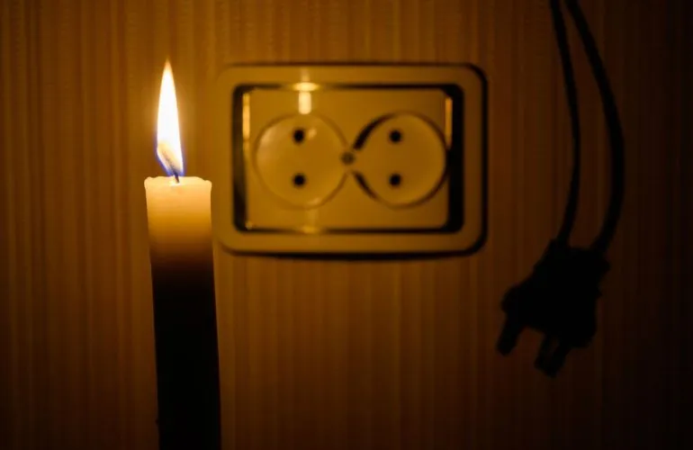 Більшість громад Полтавщини залишилися без електропостачання