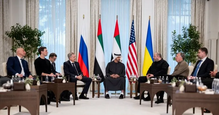 У Абу-Дабі триває другий день тристоронніх переговорів