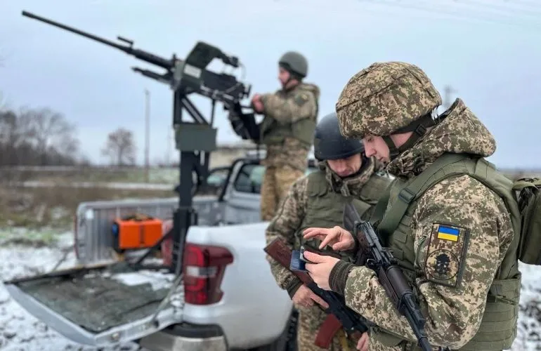 росія здійснила масовану атаку на Україну 52 дронами-камікадзе вночі