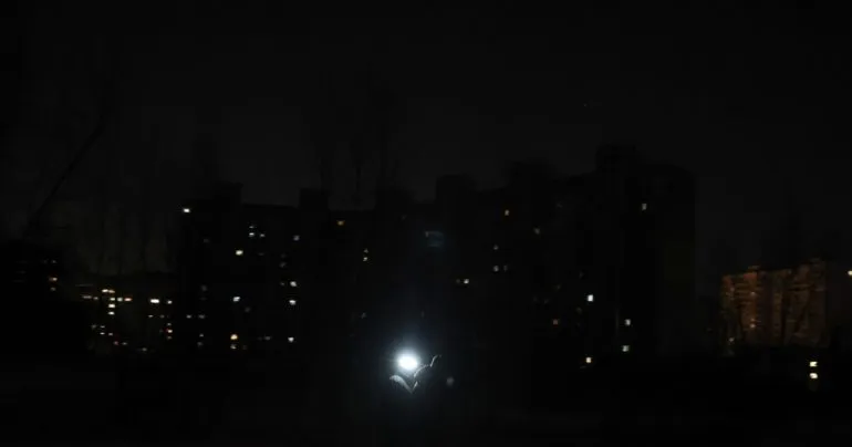 Министерство энергетики направляет 50 тонн дизельного топлива для генераторов в Киеве