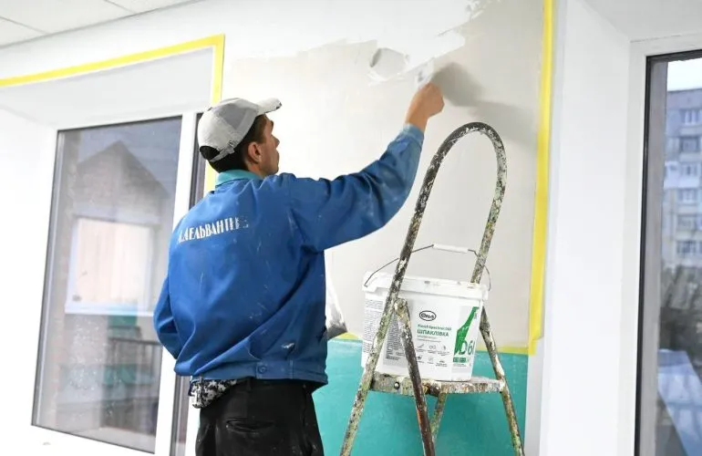 Полтавский облсовет предлагает 50% повышение сметной зарплаты строителям