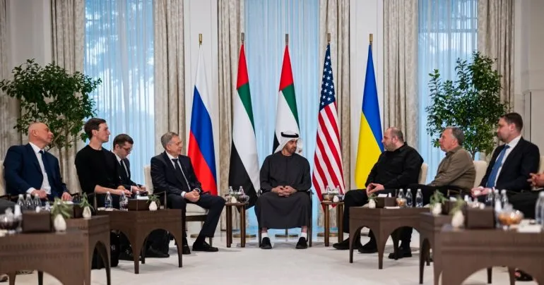 Зеленский: переговоры в Абу-Даби были конструктивными, следующая встреча возможна