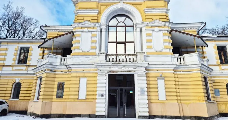 Фонд «Голоси дітей» відкриє освітній центр у колишньому кінотеатрі «Колос» у Полтаві