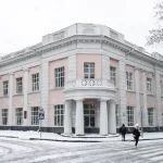 В Полтаве родители обеспокоены возможным закрытием начальной школы лицея №10