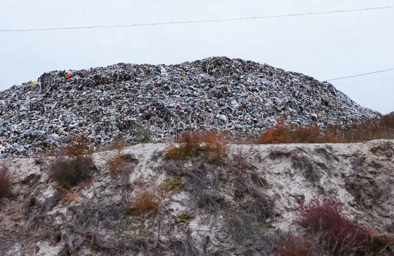 Обвинувачення посадовця КАТП-1628 через пожежі на Макухівському сміттєзвалищі