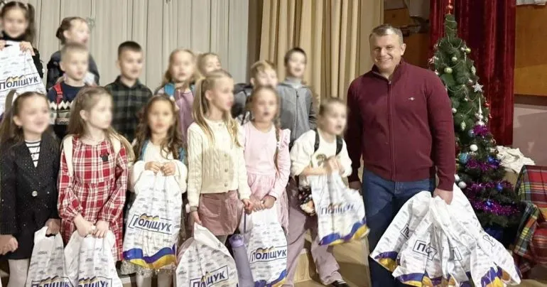 В Полтаве обсуждают вопросы политической агитации в школах: позиция горсовета