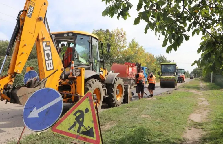 В Полтавской громаде в 2025 году на ремонт дорог в старостинских округах потратили более 26 млн грн