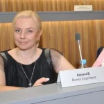 Полтавська облрада зняла з розгляду питання про припинення повноважень Яніни Аранчій