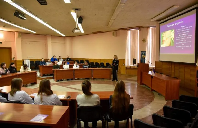 В ПДМУ повышают онкологическую осведомленность студентов