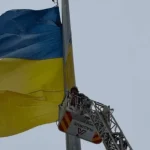 У Полтаві після трьох спроб замінили прапор на 50-метровому флагштоці