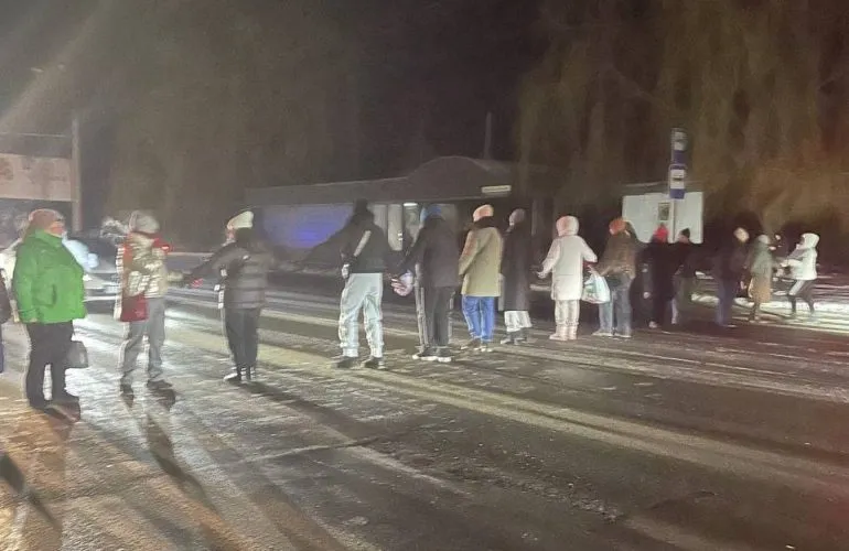 У Полтаві перекрили вулицю через відключення світла — реакція влади