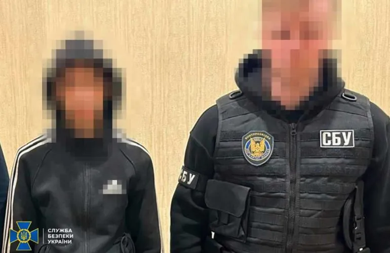 В Полтаве задержали двух 16-летних за подготовку подрыва автомобиля ВСУ