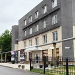 Прокуратура блокує аукціон офісного центру на Соборності, 40