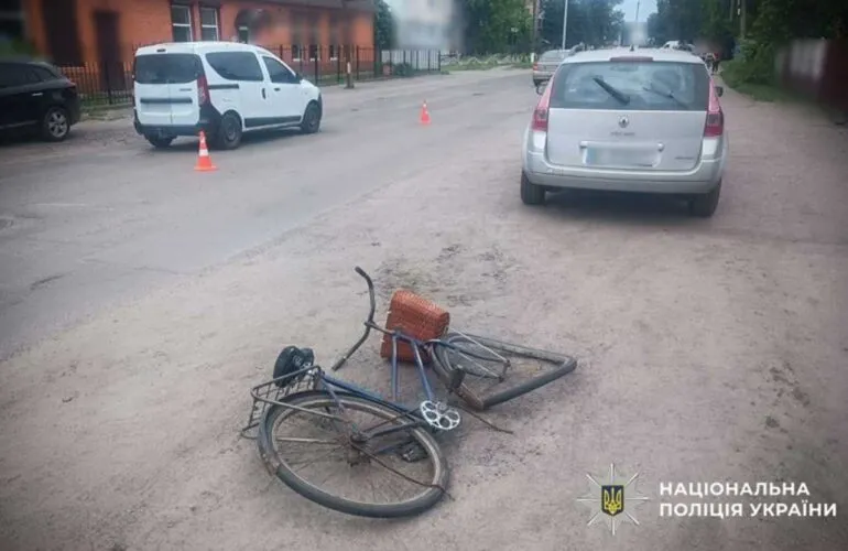 Два пожилых велосипедиста травмированы в результате двух ДТП на Полтавщине