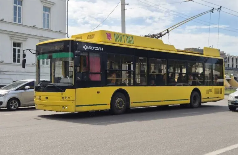 В Полтаве стартует набор на бесплатные курсы водителей троллейбусов