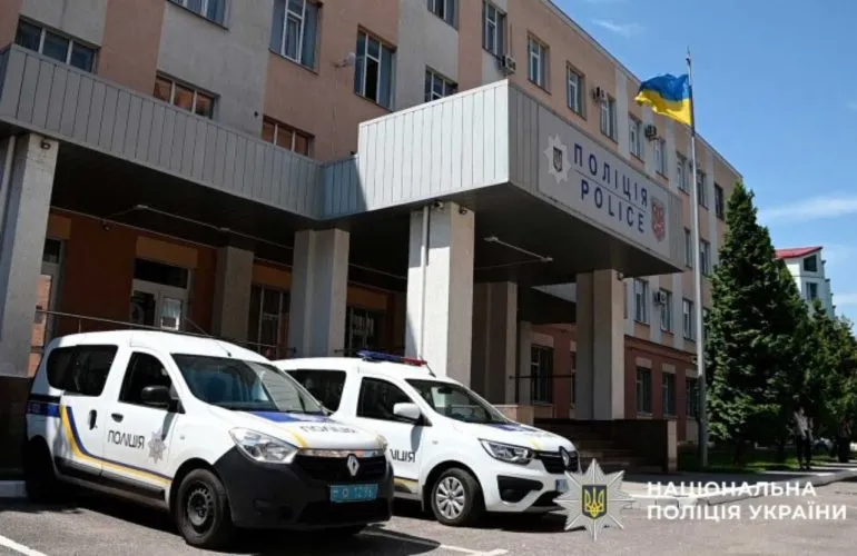 У Полтаві під час сварки чоловік відрізав дружині два пальці