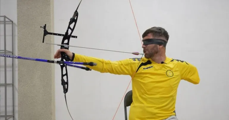 Влучає у «десятку» всліпу: ветеран відкрив стрілецький простір у Львові