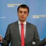 Омелян прокоментував підозру ДБР щодо ухилення від служби