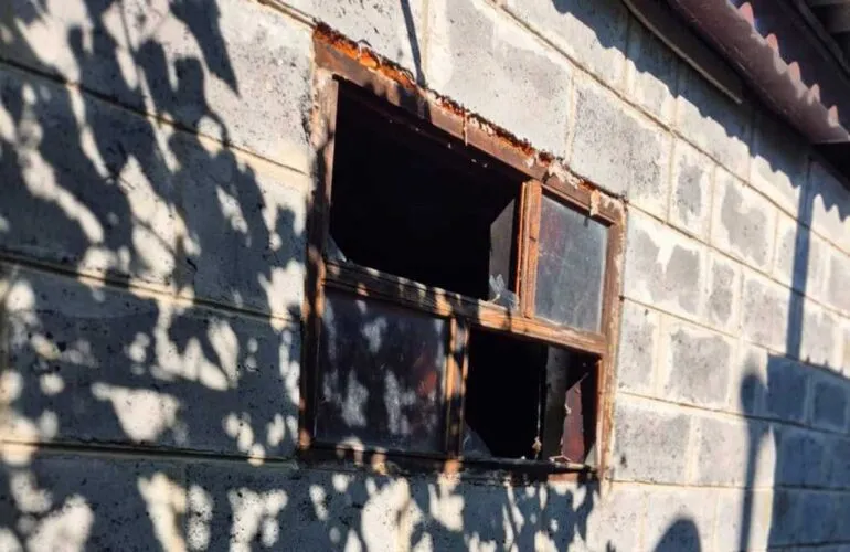 У Полтавській громаді уламки БпЛА пошкодили три приватні будинки